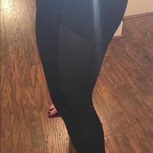 Lululemon size 8 ankle cotton leggings